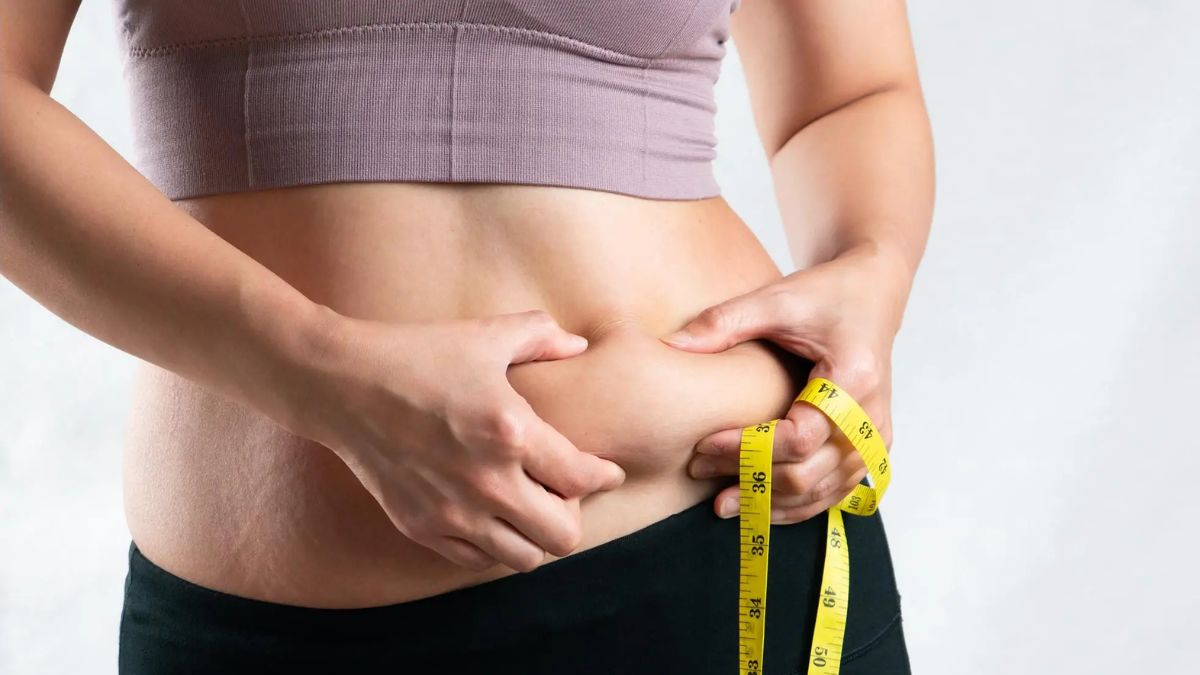 தொப்பையை குறைக்க காலையில் செய்ய வேண்டிய 5 எளிய செயல்கள்| 5 simple things to do in the morning to reduce belly fat